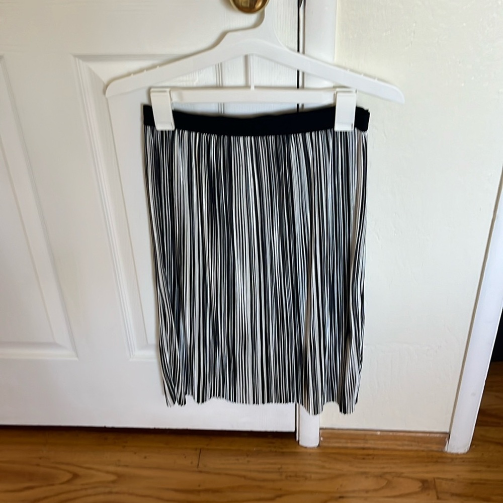 MbyM midi skirt black white, size S. Brand new.